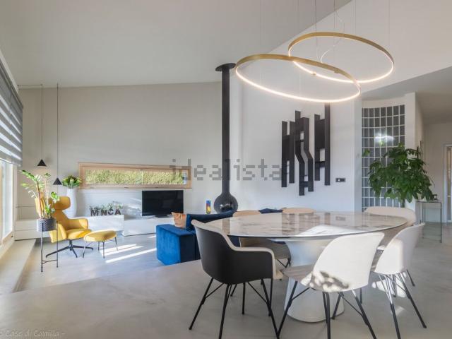 Case e ville in vendita di 441 m² in Via Gaetano Donizetti