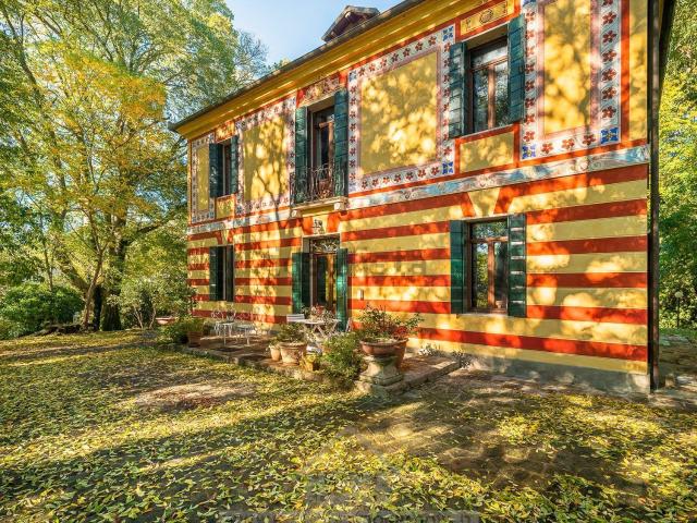Case e ville in vendita di 442 m² in Via Chiesa Tramonte