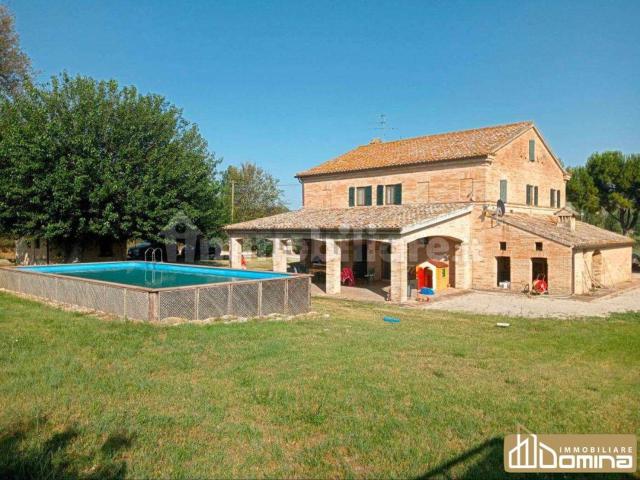 Case e ville in vendita di 445 m² in Contrada Vallememoria