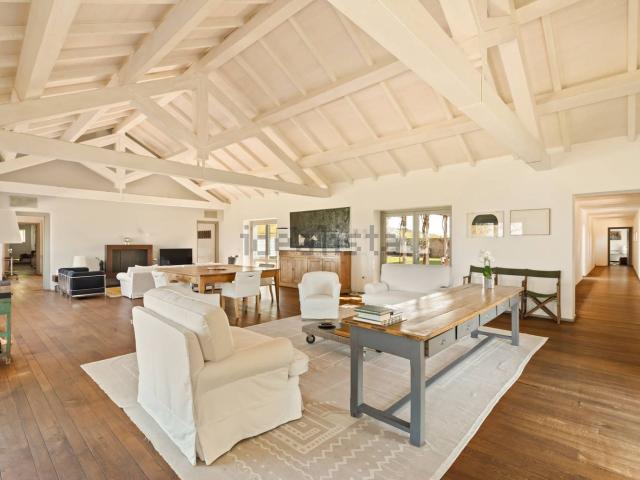 Case e ville in vendita di 445 m² in Strada Provinciale Campigliola