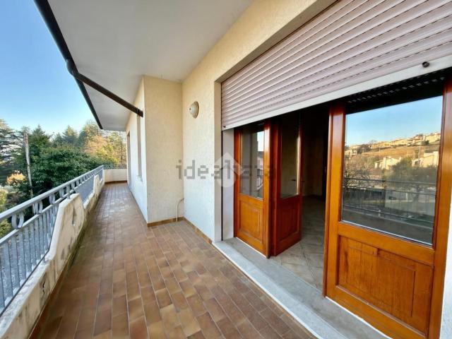 Case e ville in vendita di 447 m² in Via Caldoie, 11