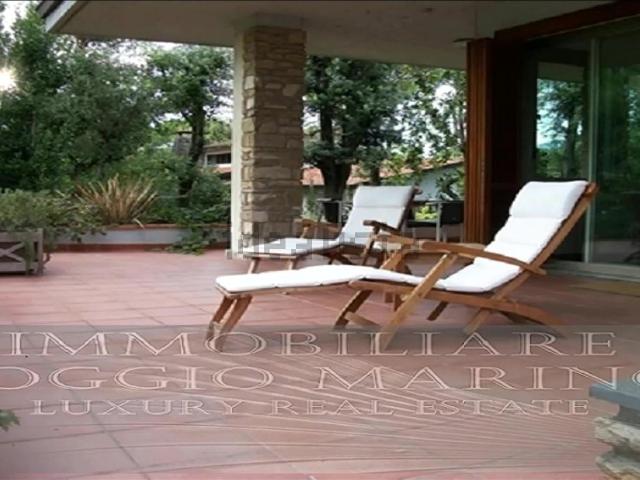 Case e ville in vendita di 450 m²