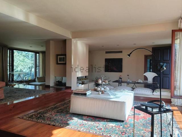 Case e ville in vendita di 450 m²