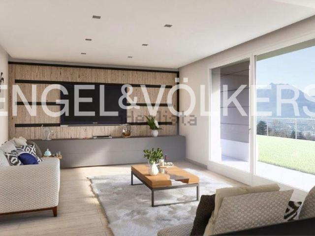 Case e ville in vendita di 450 m² in Via ai Poggi