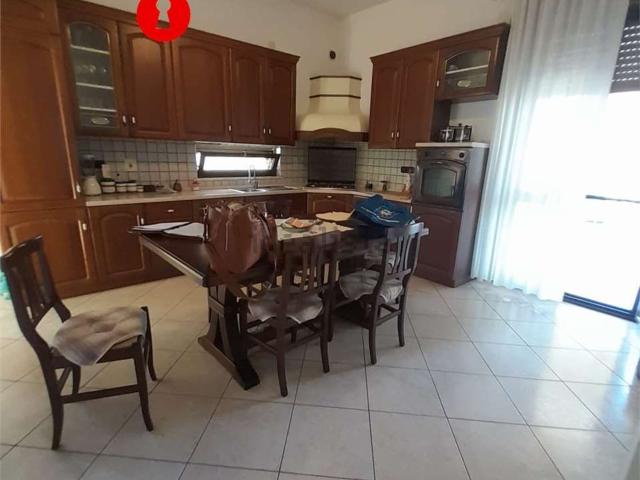 Case e ville in vendita di 450 m² in Via Barracco, 77