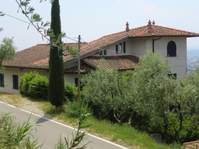 Case e ville in vendita di 450 m² in Via Giuseppe Verdi, 6