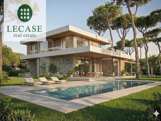 Case e ville in vendita di 450 m² in Via Giacomo Matteotti