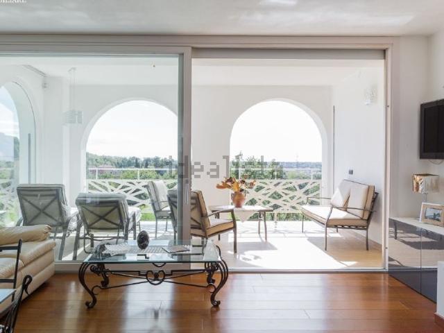 Case e ville in vendita di 450 m² in Via Fossone Alto, 2