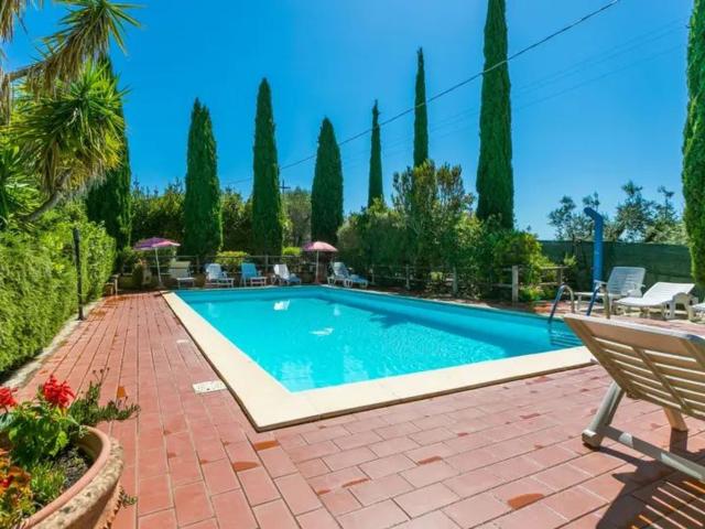 Case e ville in vendita di 450 m² in Via Terra dei Ceci, 26