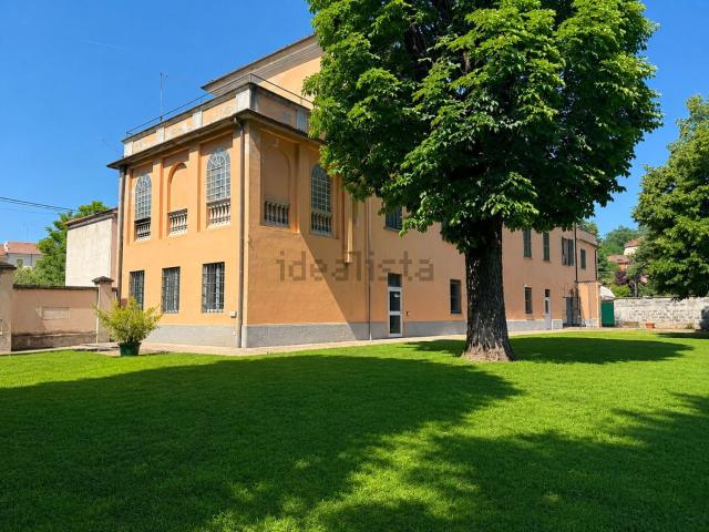 Case e ville in vendita di 450 m² in Via Vittorio Emanuele II, 1
