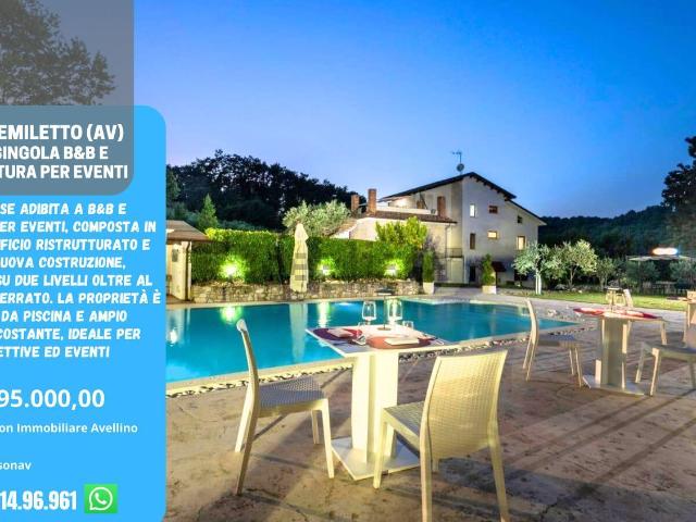 Case e ville in vendita di 450 m² in Contrada Acqua Calda, 3