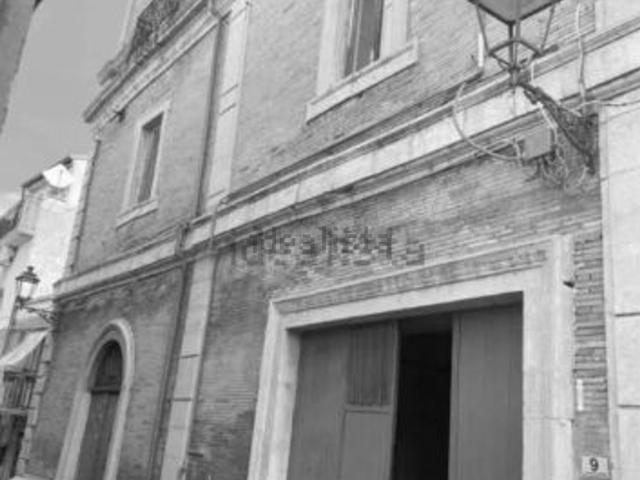 Case e ville in vendita di 450 m² in Salita Castello, 9