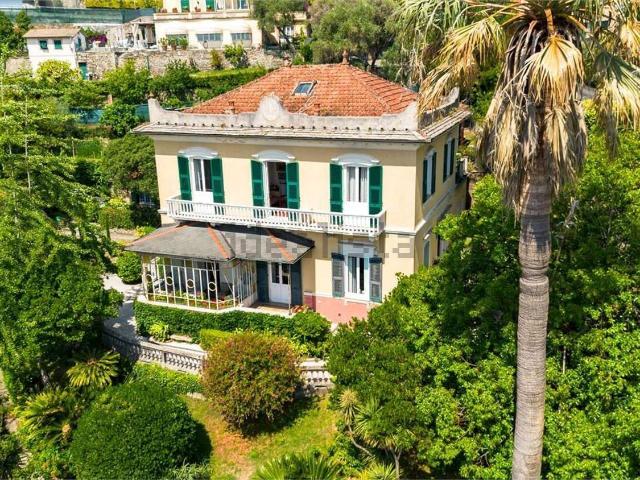 Case e ville in vendita di 450 m² in Strada Statale 1