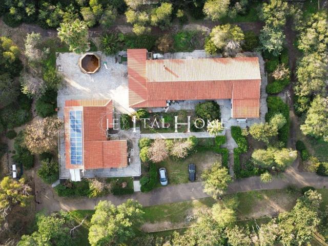Case e ville in vendita di 450 m² in Strada Provinciale 34