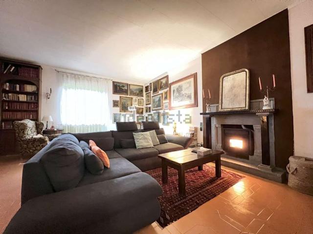 Case e ville in vendita di 451 m² in Via San Sebastiano