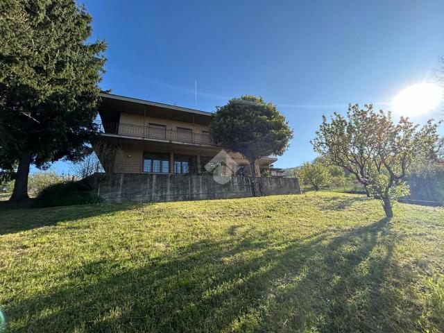 Case e ville in vendita di 456 m² in Via Castello, 20