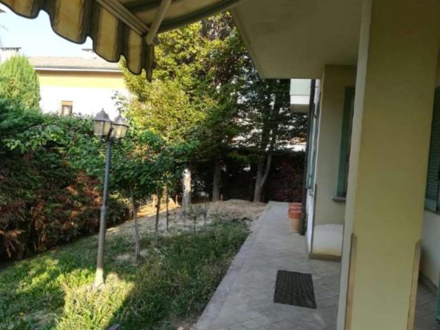 Case e ville in vendita di 456 m² in Via Luigi Einaudi, 7