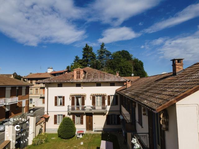 Case e ville in vendita di 460 m²