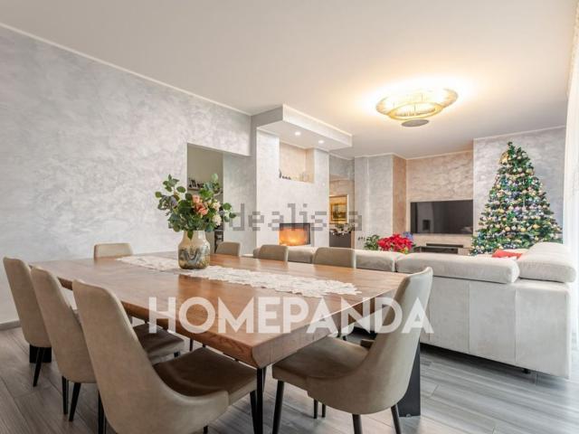 Case e ville in vendita di 460 m² in Via Belvedere