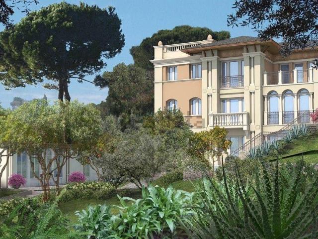 Case e ville in vendita di 460 m² in Via Romagneno, 32