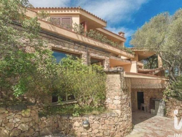 Case e ville in vendita di 460 m² in Strada Senza Nome