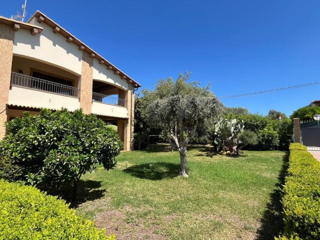 Case e ville in vendita di 462 m² in Via Chiusa di Carlo, 24