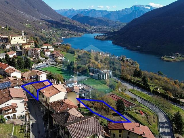 Case e ville in vendita di 465 m² in Via Don Giancarlo Pezzotta