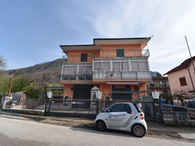 Case e ville in vendita di 470 m²