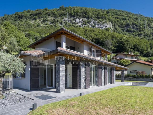 Case e ville in vendita di 470 m²