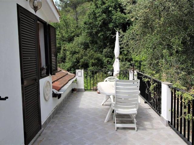 Case e ville in vendita di 475 m²