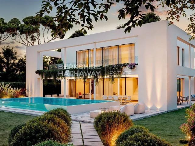 Case e ville in vendita di 476 m²