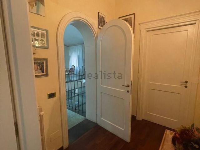 Case e ville in vendita di 480 m² in Via Filippo Turati
