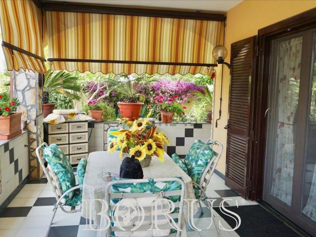 Case e ville in vendita di 480 m² in Via Frosinone