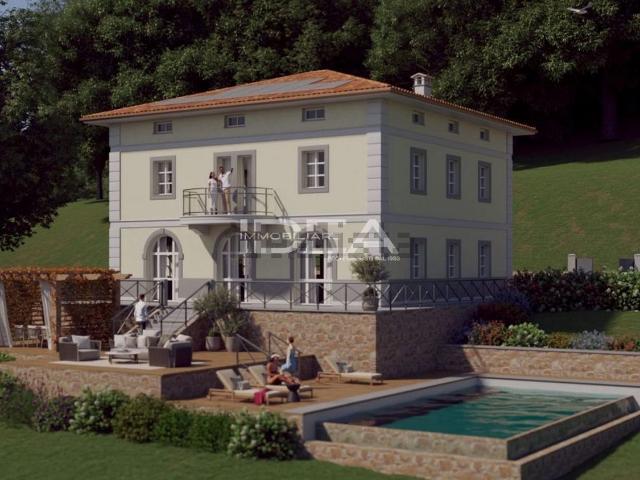 Case e ville in vendita di 480 m² in Via per Il Ciocco albergo