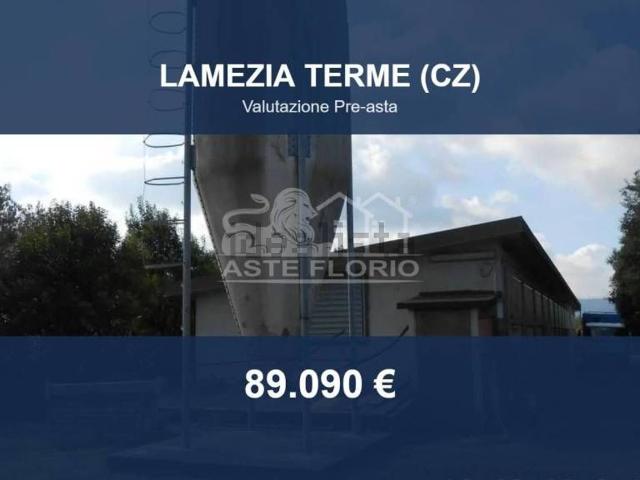 Case e ville in vendita di 481 m² in Via Salvatore Foderaro, 20