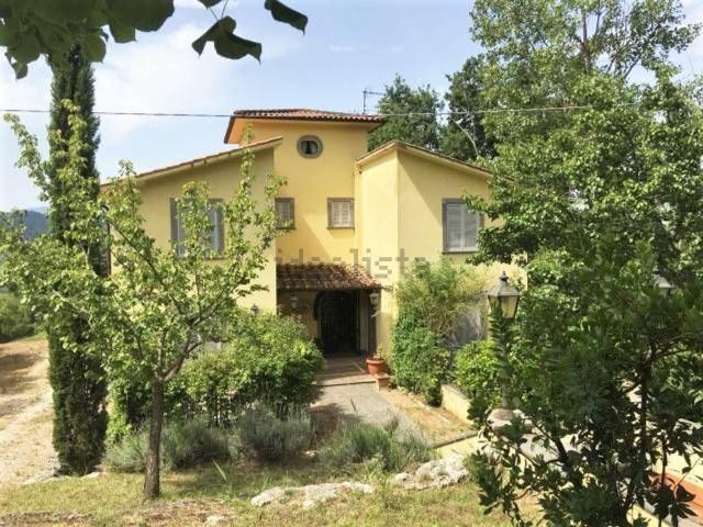 Case e ville in vendita di 485 m²