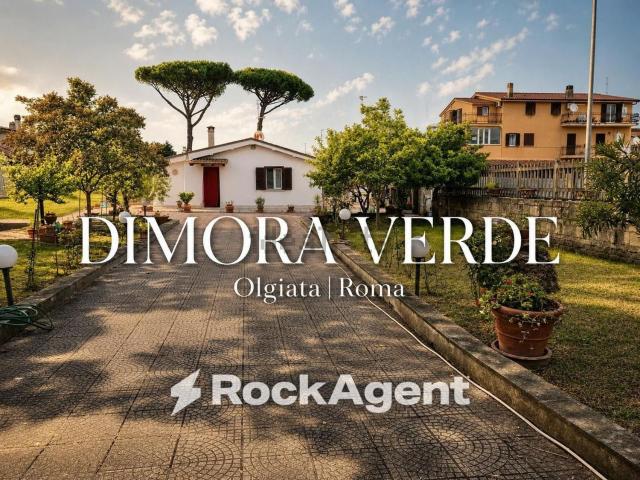 Case e ville in vendita di 48 m² in Via Borgomanero, 36