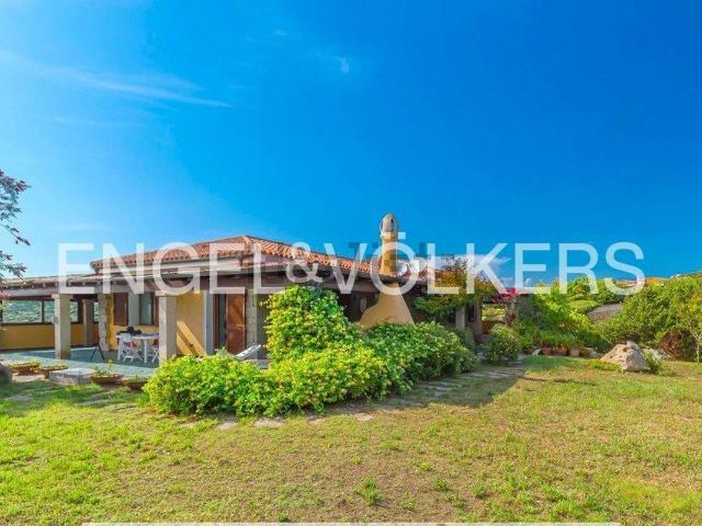 Case e ville in vendita di 496 m²