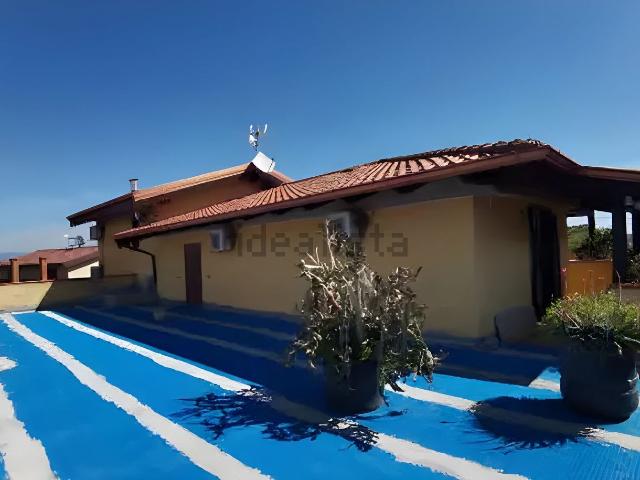 Case e ville in vendita di 496 m² in Contrada Sofferetti