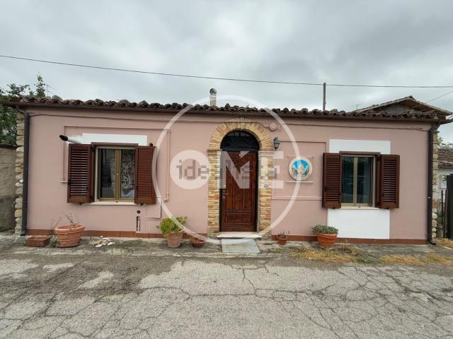 Case e ville in vendita di 53 m² in Via San Irene, 79