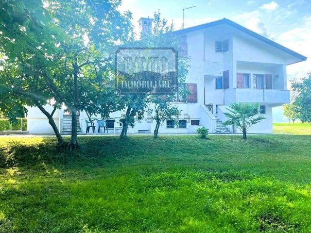 Case e ville in vendita di 500 m²