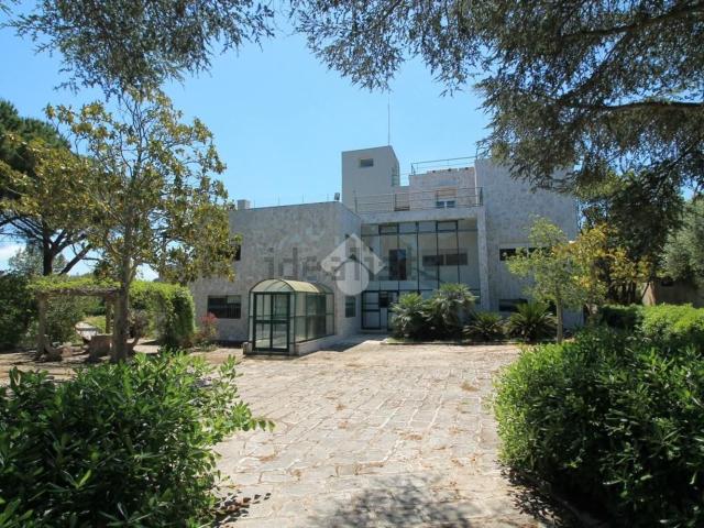 Case e ville in vendita di 500 m²