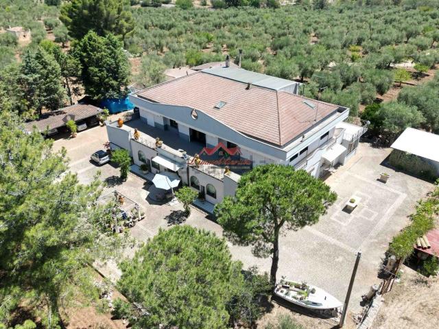 Case e ville in vendita di 500 m²