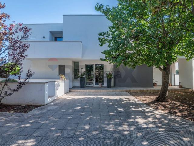 Case e ville in vendita di 500 m²