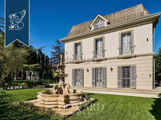 Case e ville in vendita di 500 m²