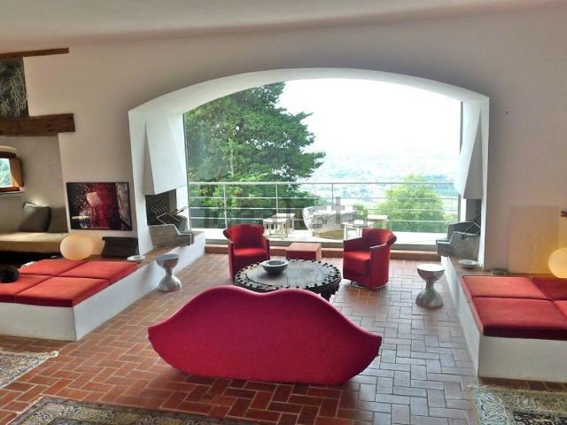 Case e ville in vendita di 500 m²