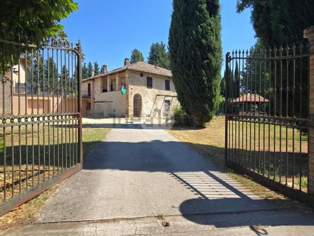 Case e ville in vendita di 500 m²