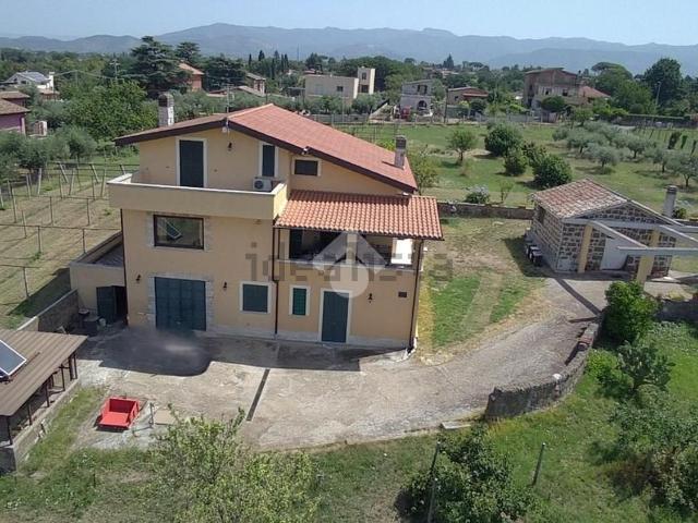 Case e ville in vendita di 500 m² in Via Cancellata di Mezzo, 1