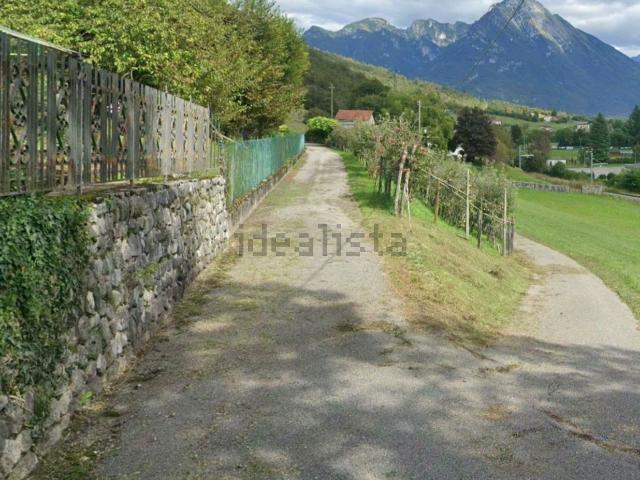 Case e ville in vendita di 500 m² in Via Safforze