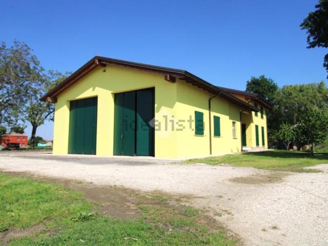 Case e ville in vendita di 500 m² in Via Reno Vecchio, 22